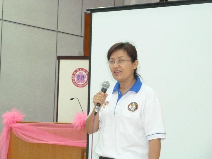 309510_2163111036717_1214830993_31988018_1449005419_n