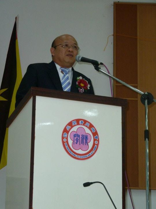 384101_2163103716534_1214830993_31987986_2130318526_n