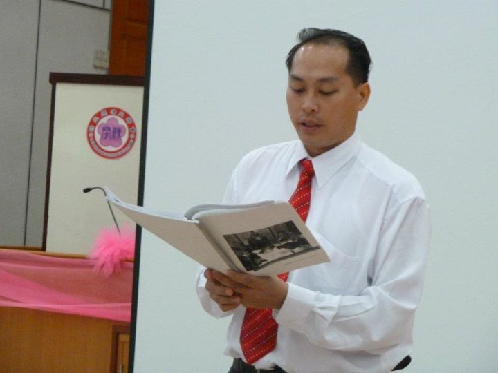 387832_2163112636757_1214830993_31988025_166584088_n