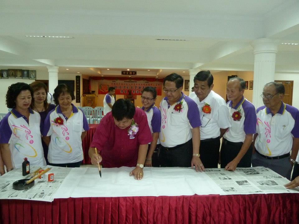 224683_3623751951827_1495406705_n