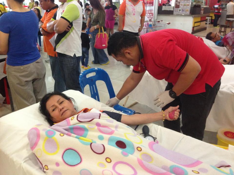 1374171_10200660637697750_1766533310_n