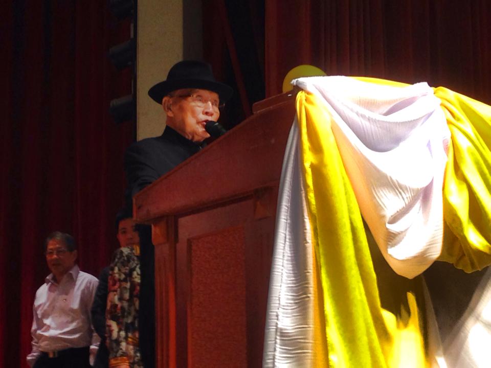 10423649_10202910198255358_6950709020308983159_n