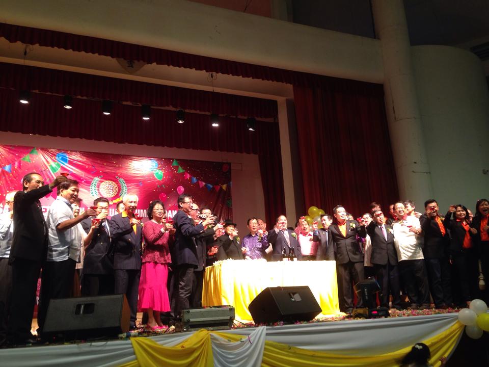 1743705_10202910216375811_8821535155531870732_n