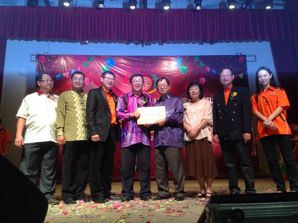 997090_10202910236136305_2108092988251859434_n