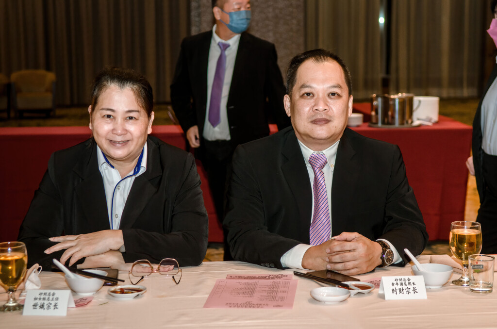 砂刘总主任与砂刘总团长 (1)